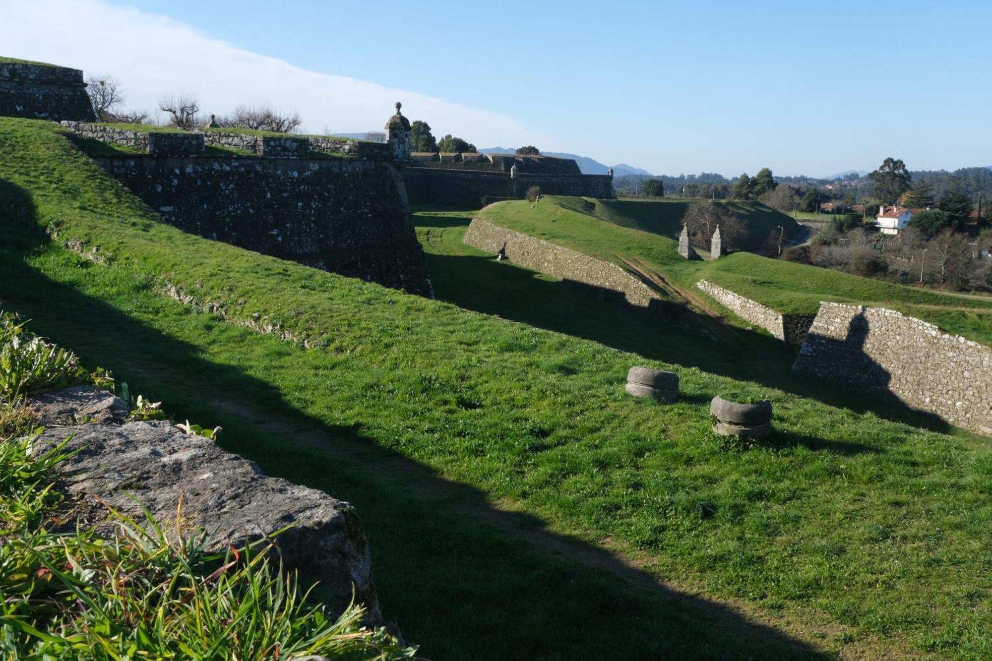 Casita A Estrenar En Finca Con Rio Proxima A Tui, Gondomar Y Portugal. Luaran gambar